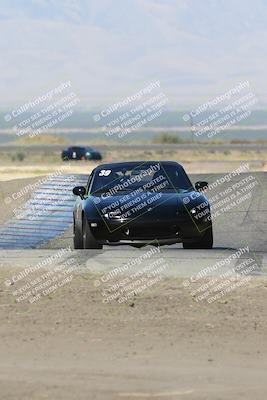 media/Sep-15-2024-Speed Ventures (Sun) [[7a54f7ed2f]]/Yellow Group/Session 1 (Outside Grapevine)/